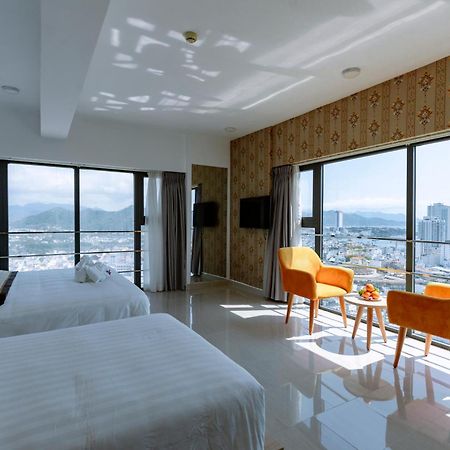 Napoleon Nha Trang Hotel エクステリア 写真