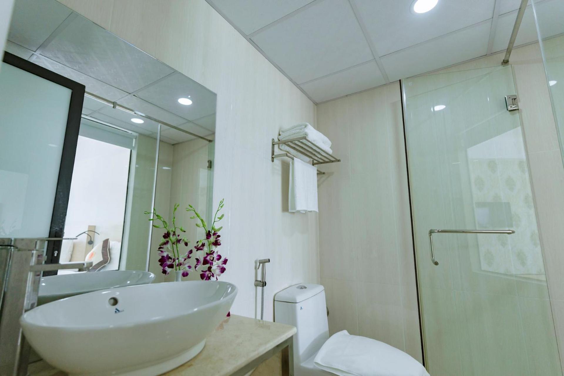 Napoleon Nha Trang Hotel エクステリア 写真