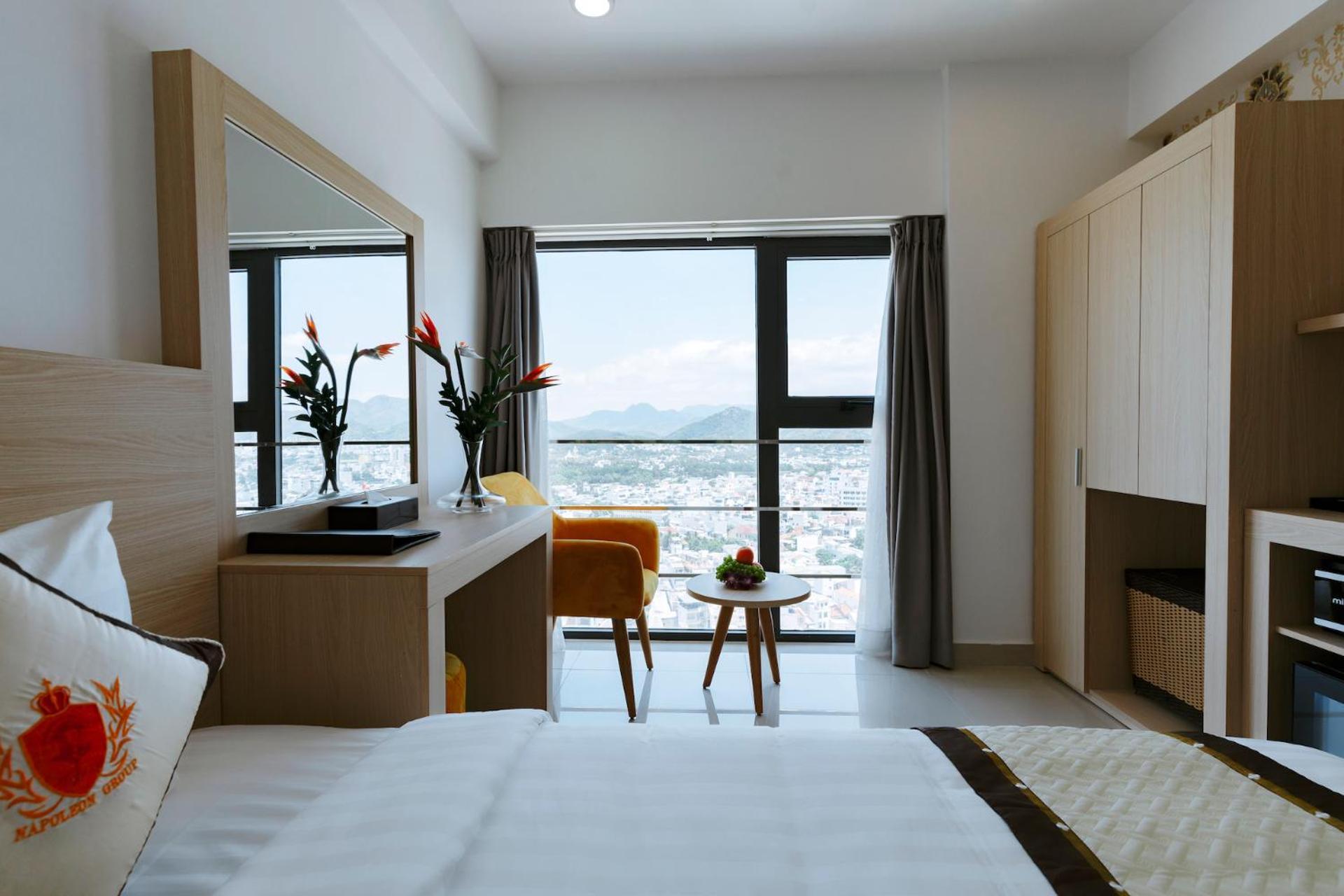 Napoleon Nha Trang Hotel エクステリア 写真