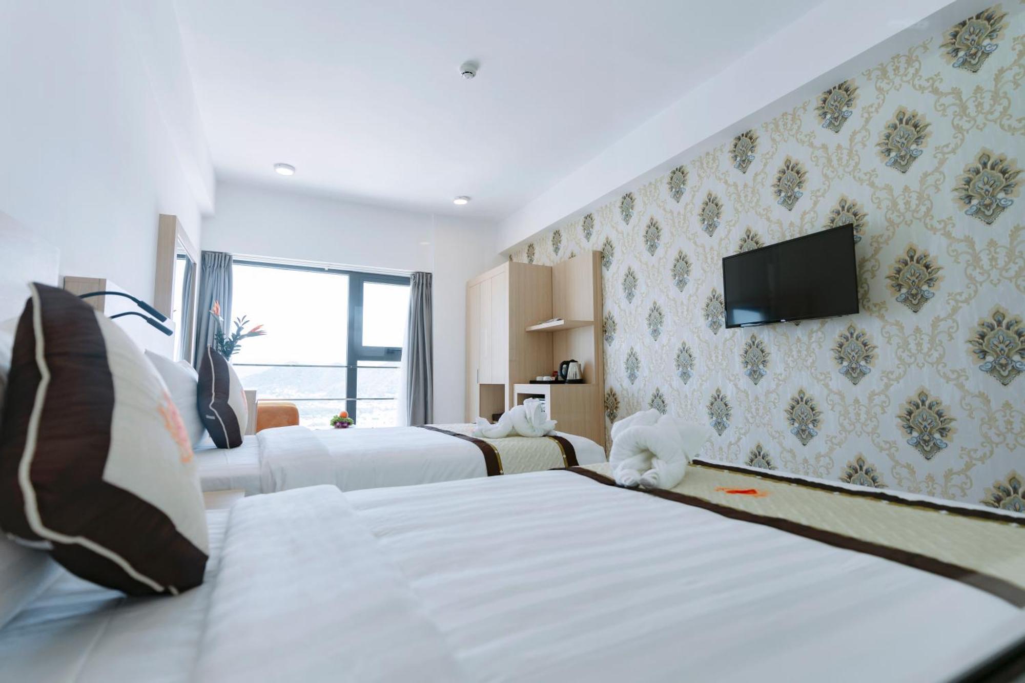 Napoleon Nha Trang Hotel エクステリア 写真