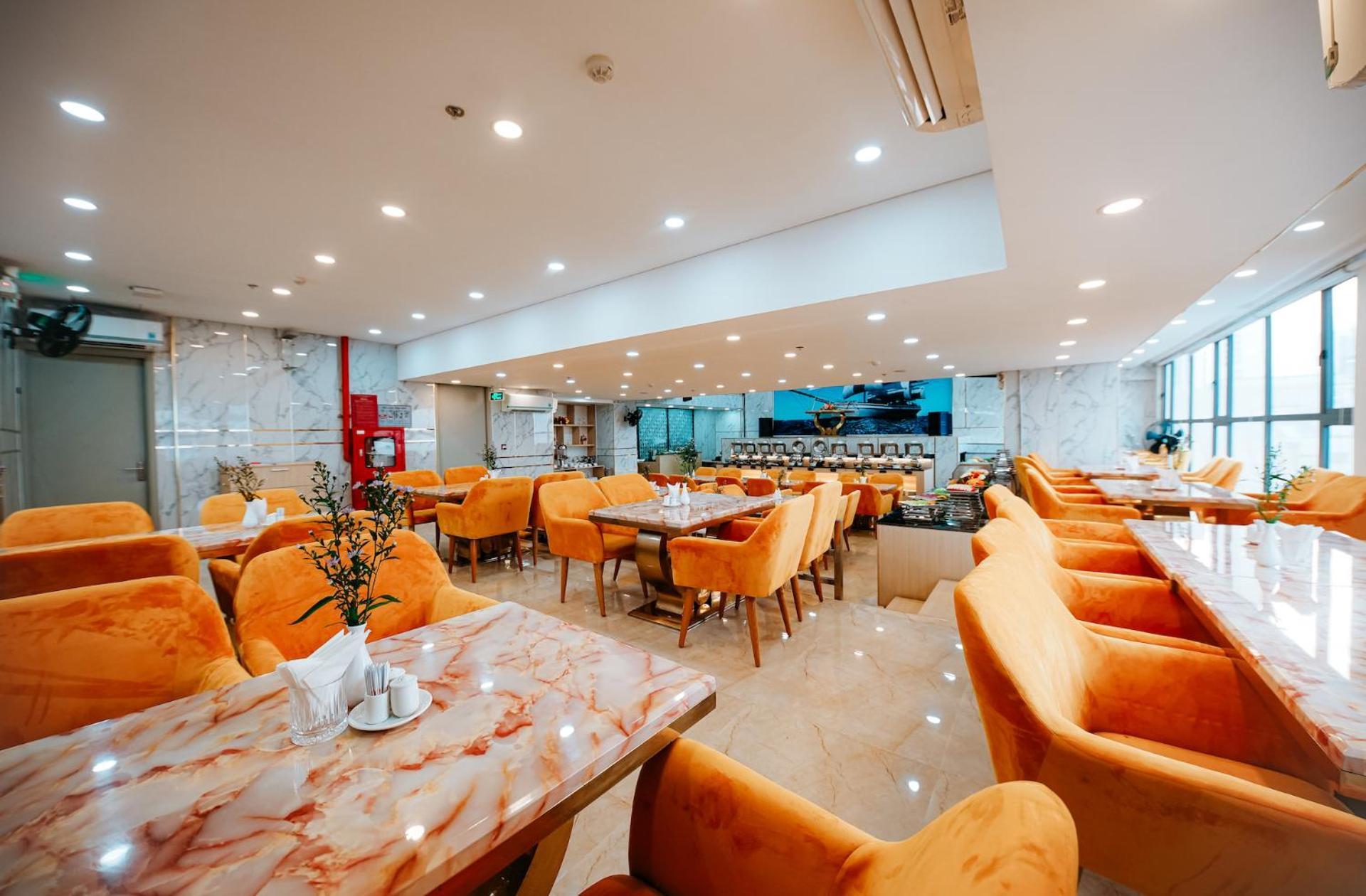 Napoleon Nha Trang Hotel エクステリア 写真